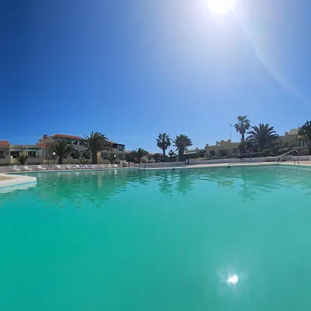 Torres Del Castillo 105 * קוסטה דה אנטיגואה