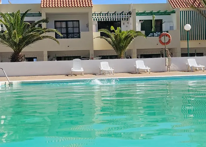 Torres Del Castillo 105 كوستا دي أنتيجوا